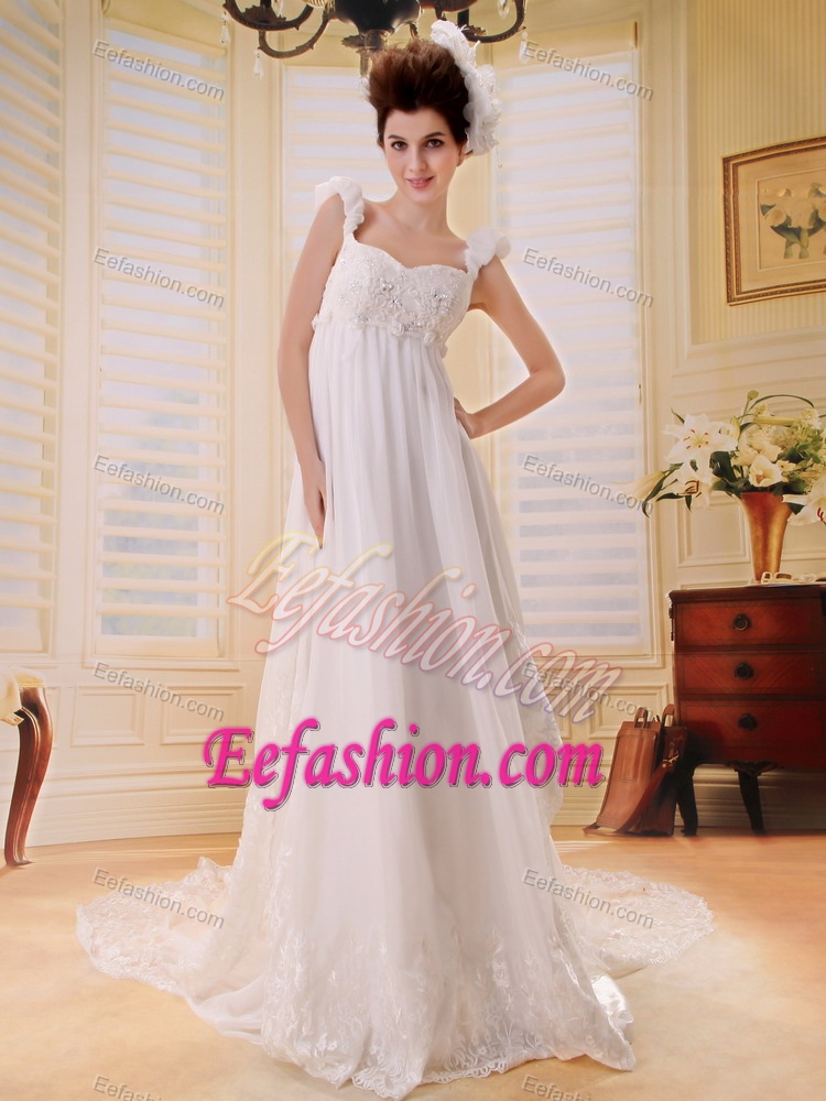Straps Wedding Dress with Court Train and Beading Decorated on Promotion