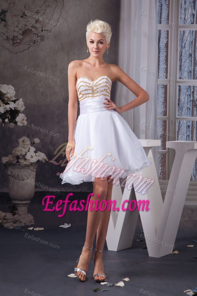 White Sweetheart Mini-length Organza Girl Prom Dress for Juniors with Beading