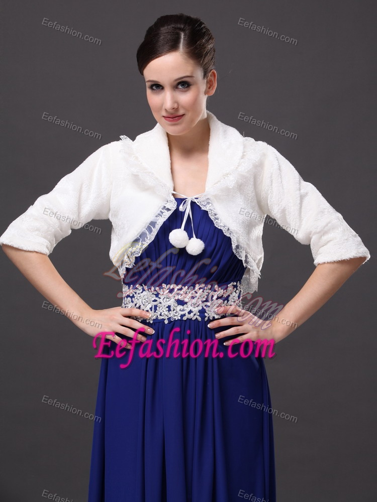 Modest V-Neck Half-Sleeves Faux Fur Wedding Party and Prom White Jacket