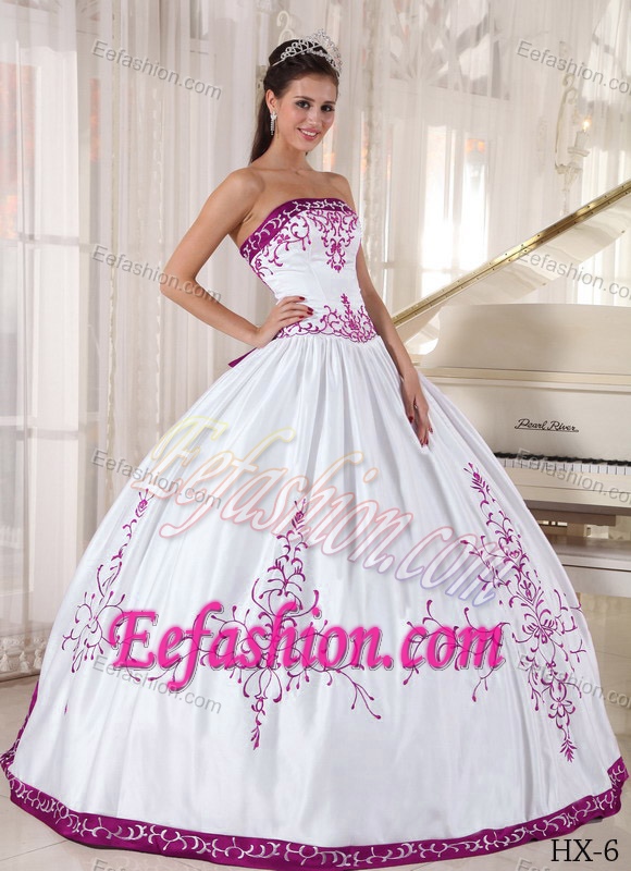 Modest Ball Gown Strapless Quince Dress to Long with Embroidery