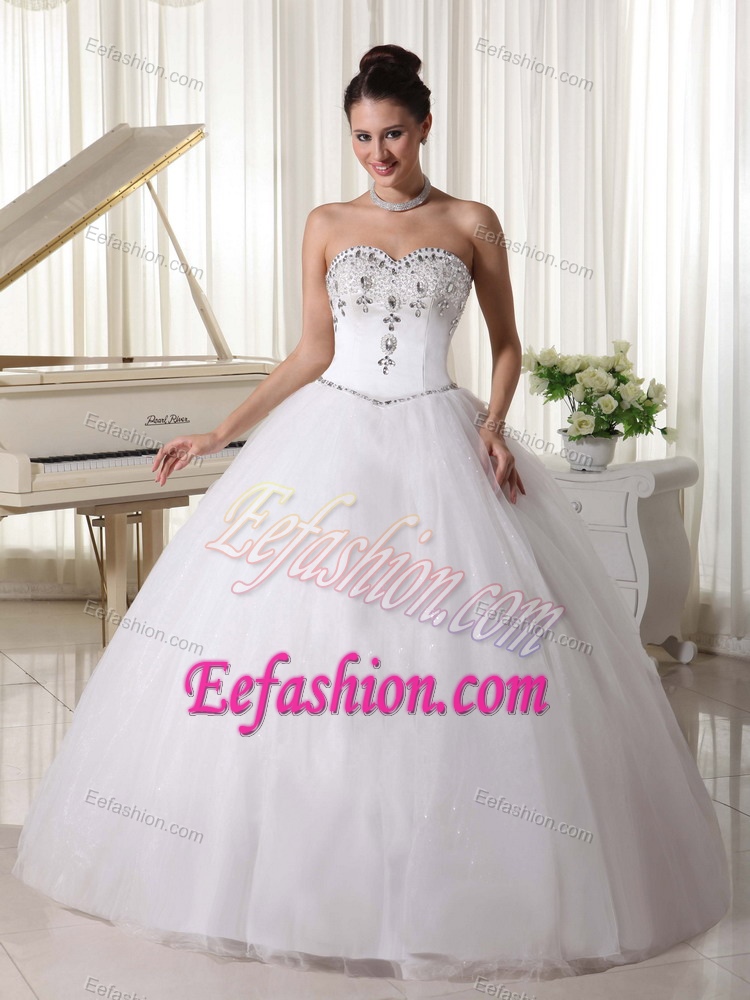 Sweetheart Wedding Bridal Gown with Rhinestones and Beading in Organza