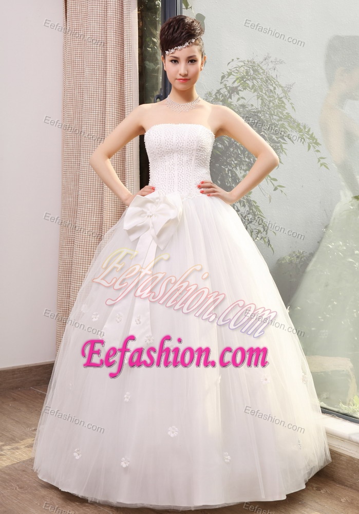 Impressive Beaded Bead Lace-up Long Wedding Dress with Bowknot