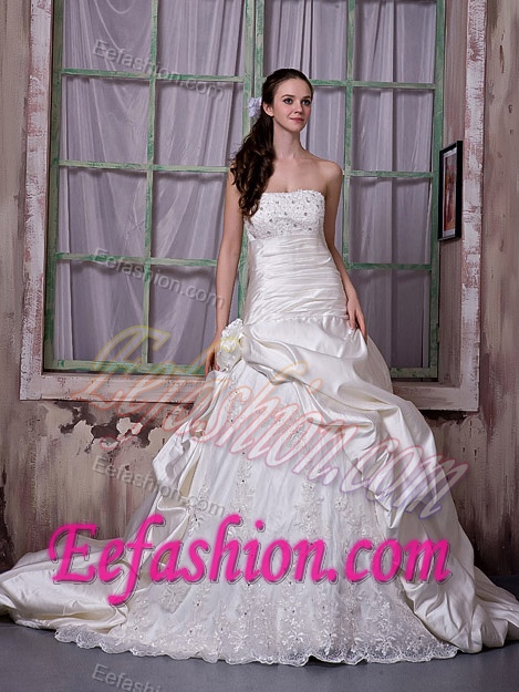 Strapless Chapel Train and Lace 2012 Impressive Dress for Wedding