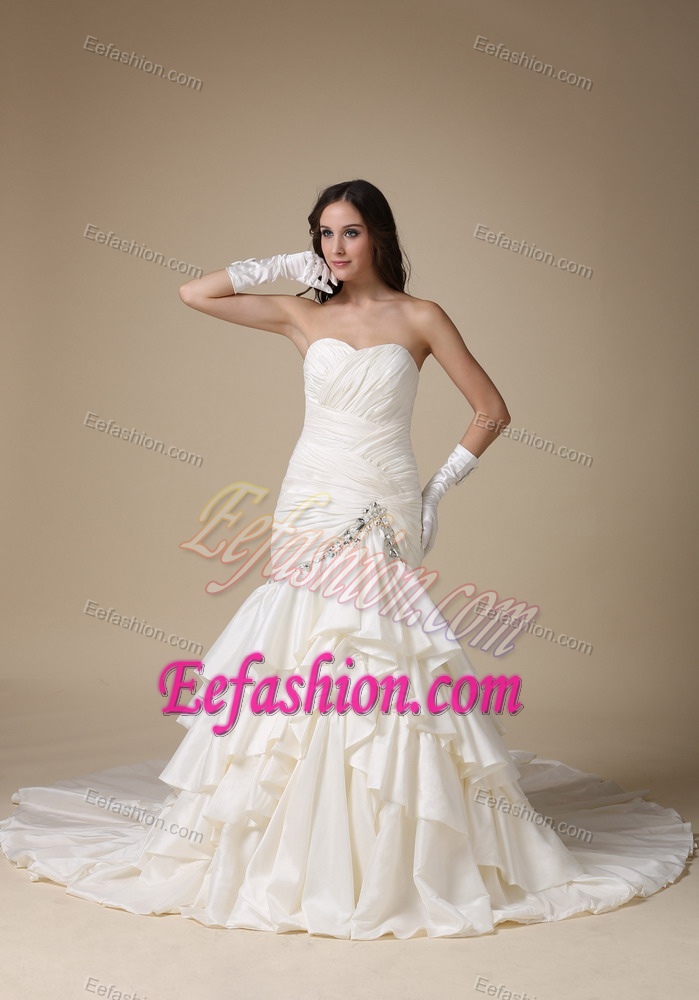 Magnificent Mermaid Sweetheart Ruffled Wedding Bridal Gown with Ruches