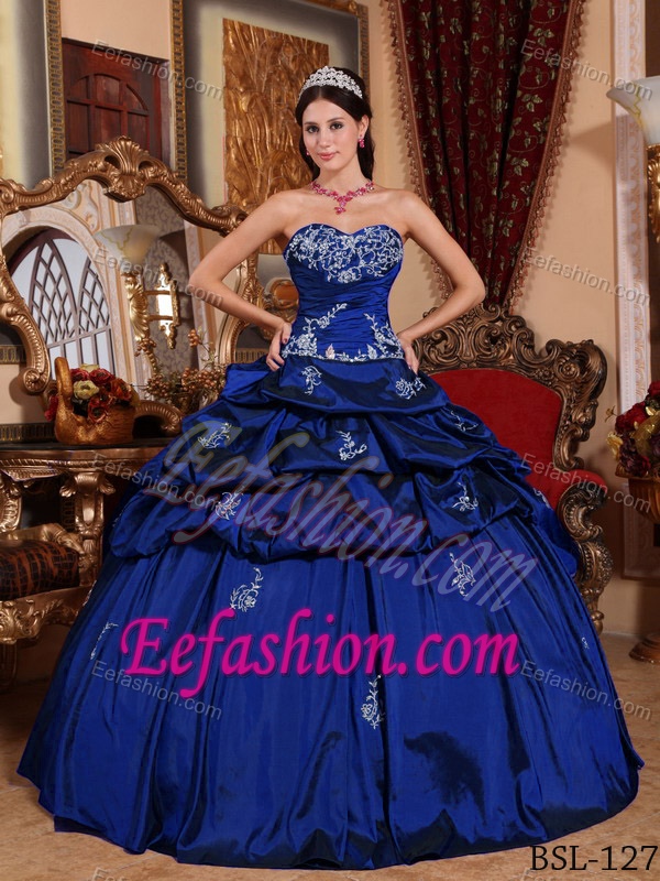Luxurious Blue Sweetheart Quinceanera Dress with Appliques on sale