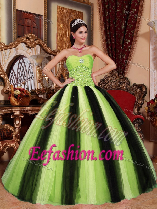 Classical Beaded and Tulle Dresses for Quinceaneras in Multi-color