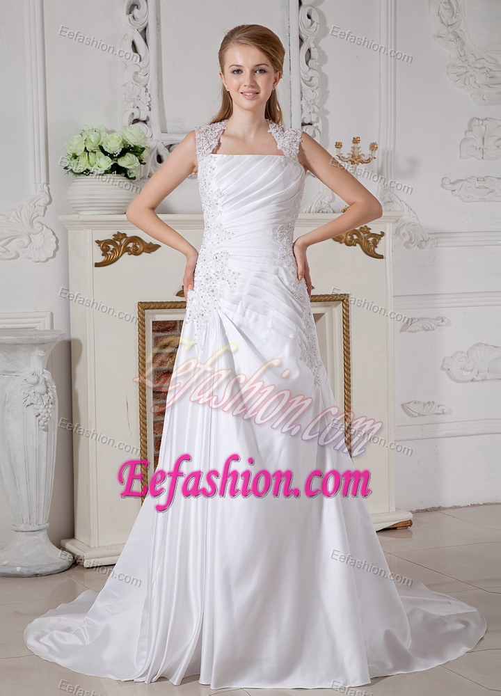 Sexy A-line Square Bridal Dress with Appliques and Court Train in