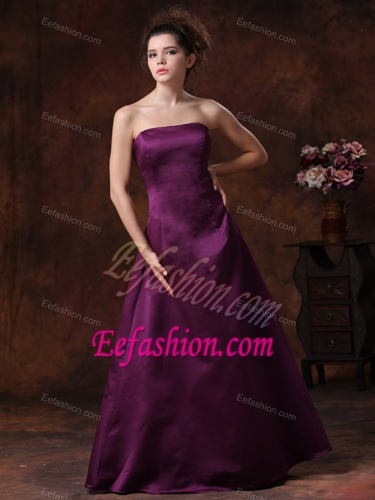 Discount 2012 Strapless Junior Bridesmaid Dress in Purple with Ruffled Layers