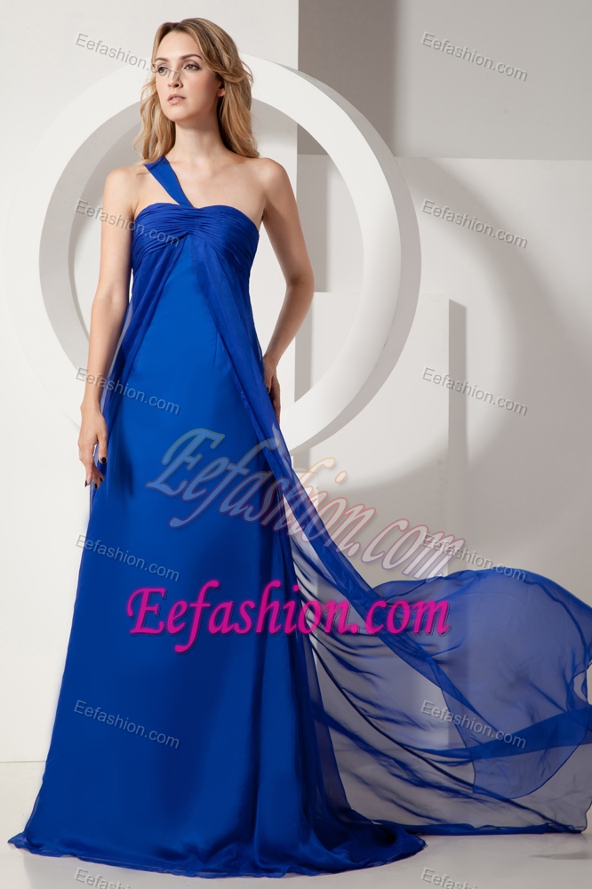 Glitz Ruching Royal Blue Dresses for Bridesmaid with One Shoulder