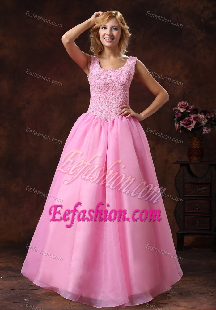 Scoop Plus Size Senior Proms with Appliques and Lace Up Back in Rose Pink