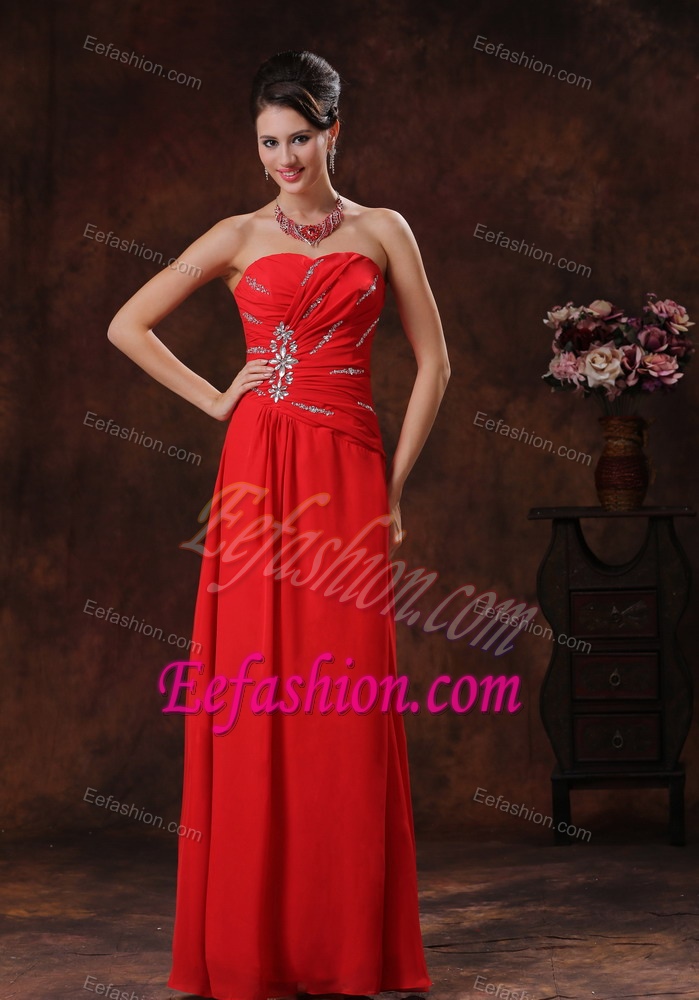 Red Beads Decorated Strapless Chiffon Formal Prom Dresses in Floor length