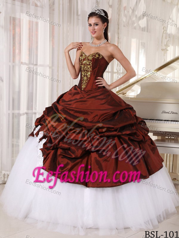 White and Burgundy Sweetheart and Tulle Appliques Quinceanera Dress