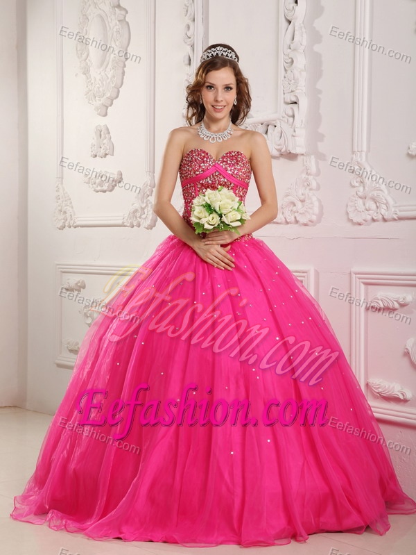 Stunning Beading Hot Pink Organza Quinceanera Dresses with Sweetheart
