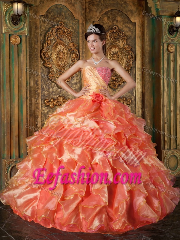 Exquisite Orange Ball Gown Strapless Quinceanera Dress with Beading and Ruffles