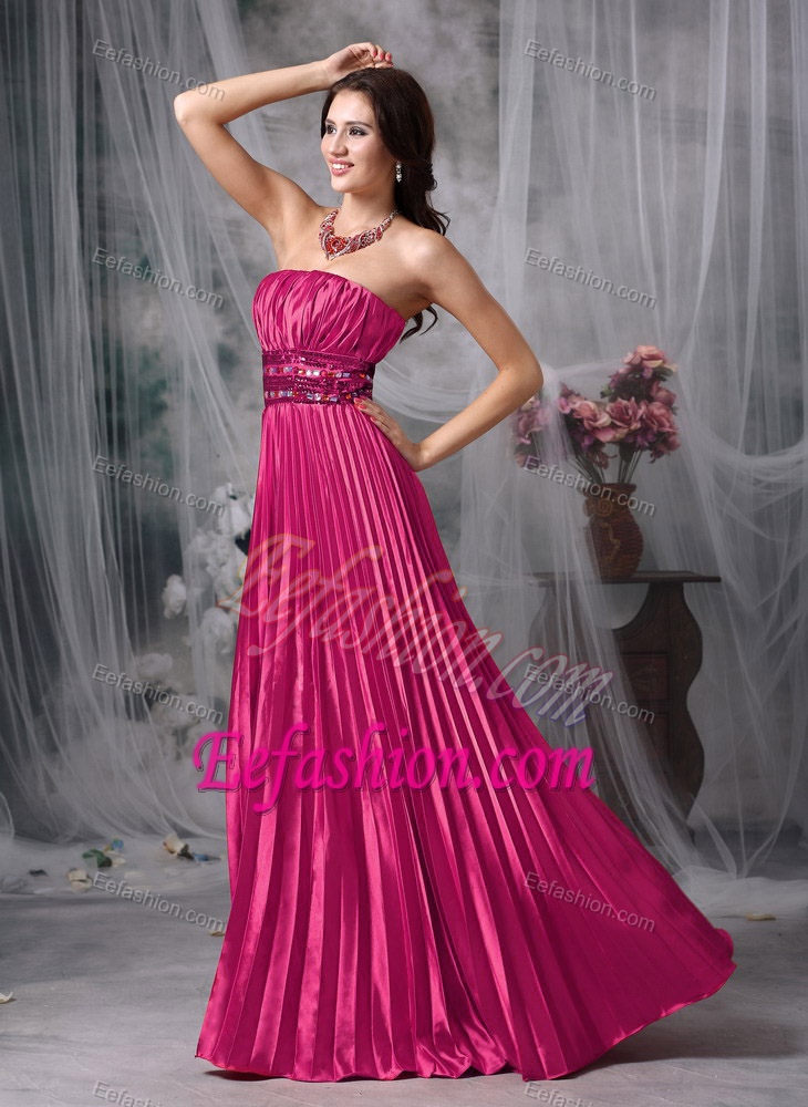 Luxurious Red Strapless Classy Evening Dresses with Pleating