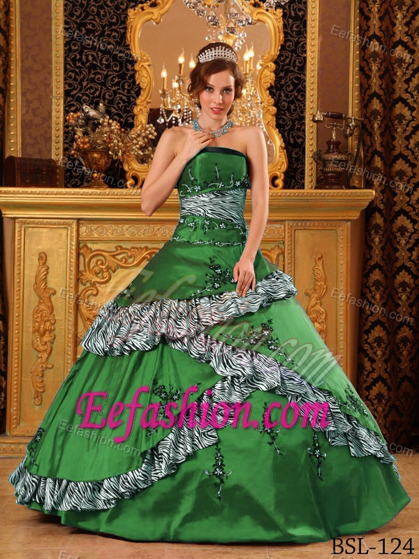 Zebra Printing Accent Green Strapless Embroidery Quince Dresses