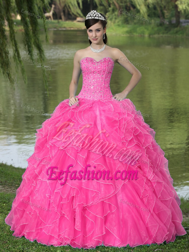 Special Beaded Sweetheart Coral Red Quinceanera Dresses with Ruffles