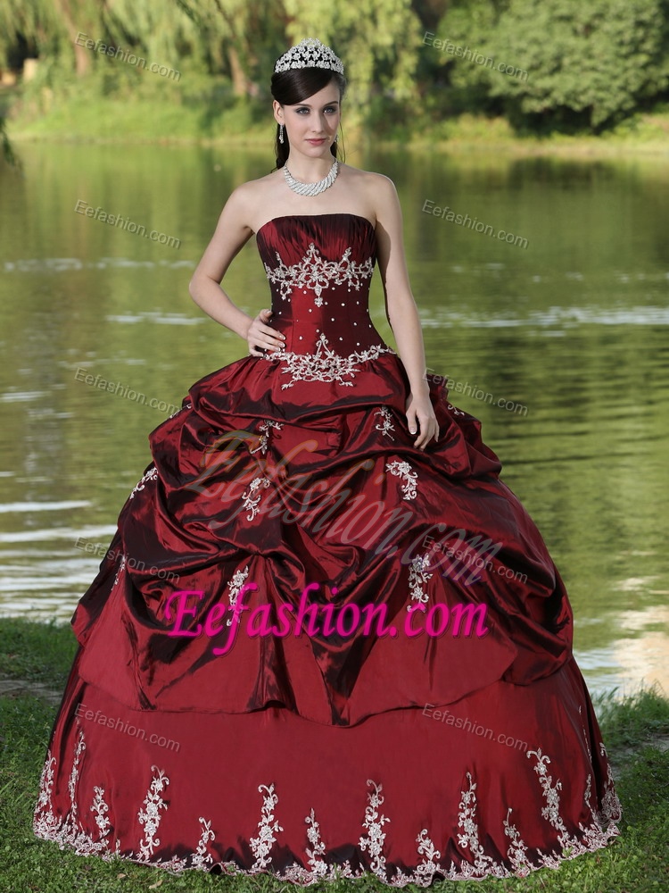 Modern Satin Embroidery Decorated Burgundy Quinceanera Dress for Custom Made