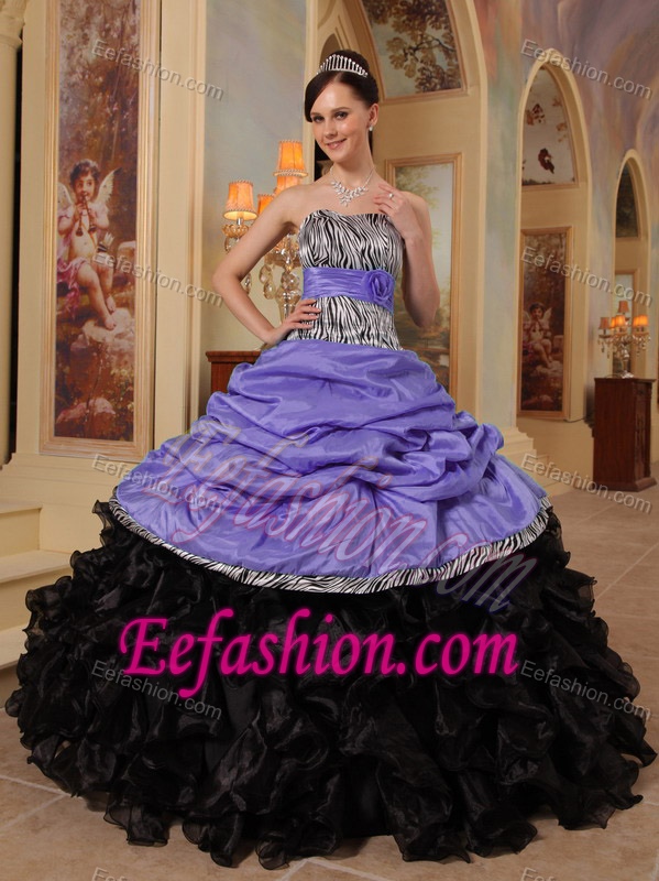 Ball Gown Sweetheart Quinceanera Dresses with Pick Ups in Purple and Black