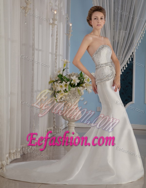 Mermaid Brush Train Strapless Ruched Wedding Dresses with Beading