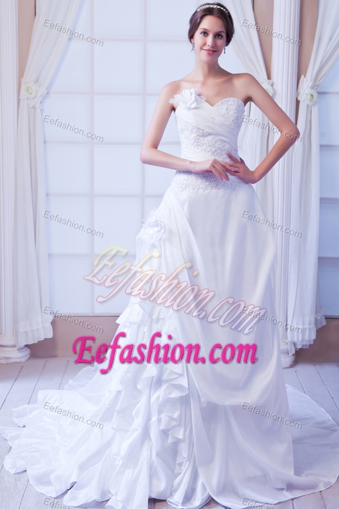 Sweetheart Drapped Ruffled Wedding Dress with Appliques and Flower