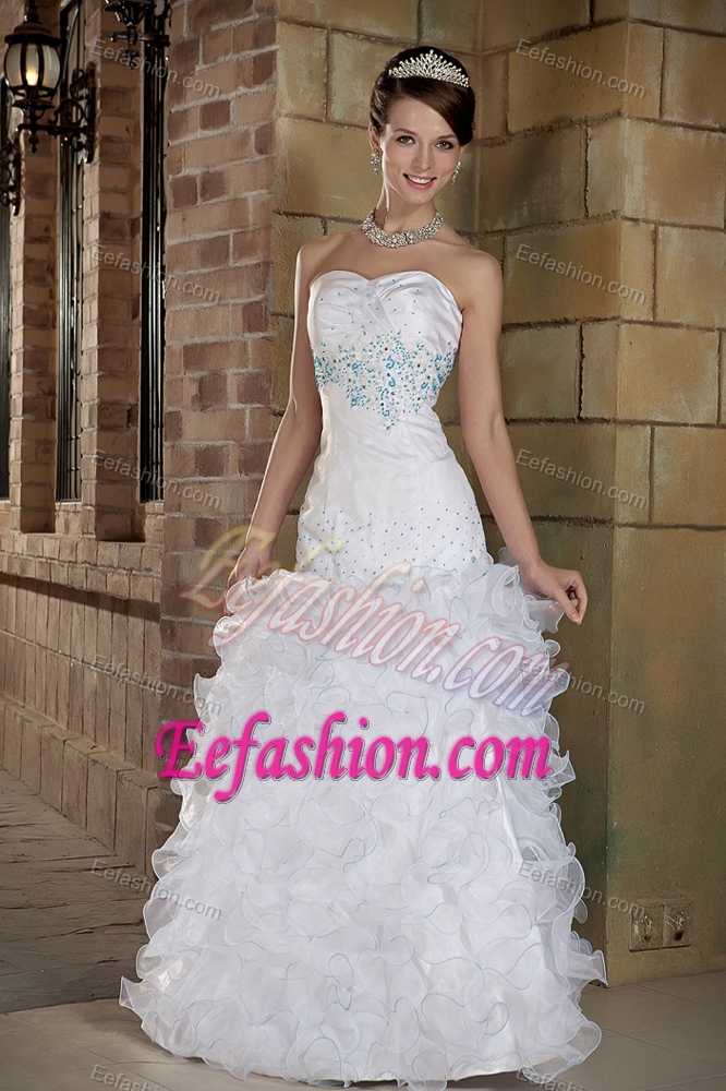 Sweetheart Long Ruched Dress for Wedding with Ruffles and Appliques
