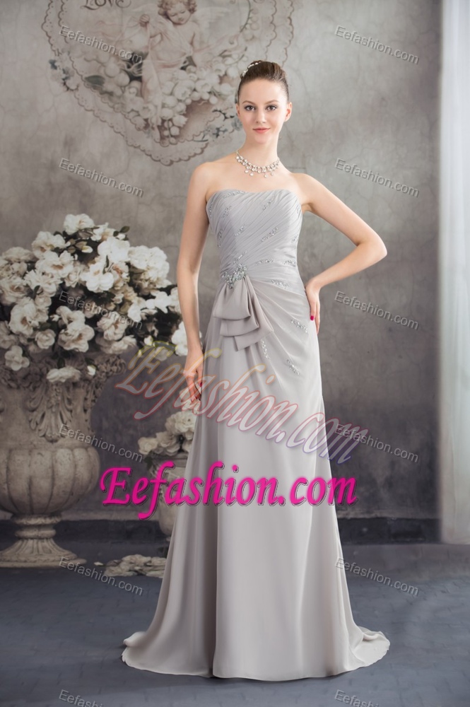 Cute Beaded Wedding Guest Dresses with Ruching and Half Bowknot
