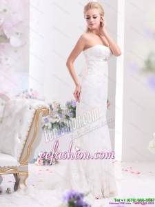 Amazing White Sweetheart Beading and Lace Wedding Dresses with Brush Train