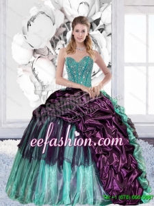 2015 Beautiful Sweetheart Quinceanera Dresses with Pick Ups and Ruffles