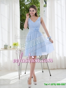 Elegant V Neck Chiffon Dama Dresses with Ruching and Hand Made Flowers for 2015 Summer