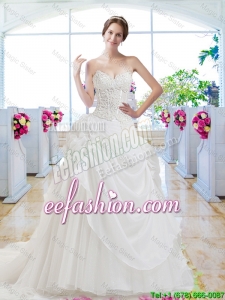 Pretty Sweetheart Appliques Wedding Gown with Chapel Train