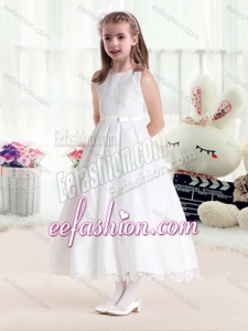 Latest Princess Scoop White Cute Flower Girl Dresses in Lace
