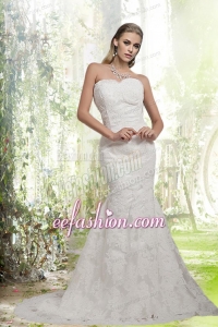 Luxurious Sweetheart Lace Mermaid Wedding Dresses with Brush Train