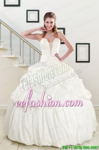 2015 White Taffeta Dresses For a Quinceanera with Beading and Pick Ups