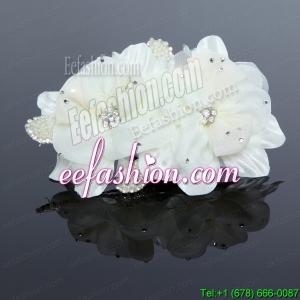 Pretty White Tulle Imitation and Pearls Hair Flower