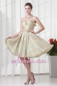 Column Sweetheart Chiffon Spring Green Ruching and Hand Made Flowers Prom Dress