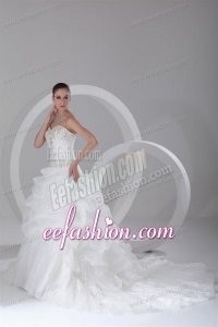 Sweetheart Appliques with Beading Organza A-line Wedding Dress