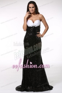 Black Sequined Prom Dress with Sweetheart Brush Train