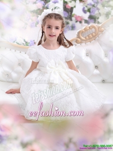 Elegant Lace 2015 White Little Girl Pageant Dress with Short Sleeves and Bownot