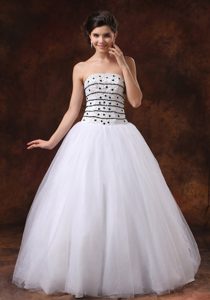 White Strapless Tulle Celebrity Carpet Dresses with Beading Best for Sweet Girls