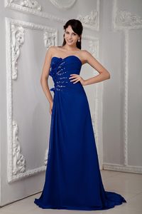 Royal Blue Sweetheart Brush Train Ruched Celebrity Party Dresses with Flowers