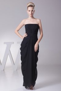 Black Strapless Ankle-length Ruched Drapped Chiffon Mother of Bride Dresses