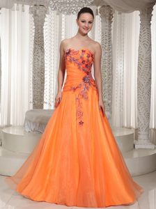 Inexpensive Ruched Orange Sweetheart Dresses for Prom with Appliques