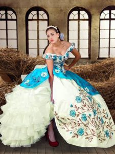 Clearance Floor Length Lace Up Quinceanera Gown Multi-color for Military Ball and Sweet 16 and Quinceanera with Embroide