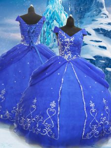 High End Blue Lace Up V-neck Beading and Appliques Sweet 16 Dress Tulle Short Sleeves
