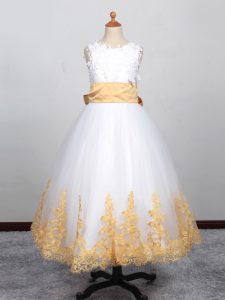 Popular White Tulle Lace Up Little Girls Pageant Dress Wholesale Sleeveless Floor Length Appliques