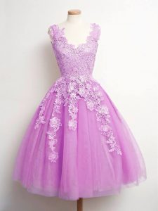Lilac Tulle Lace Up V-neck Sleeveless Knee Length Dama Dress for Quinceanera Lace