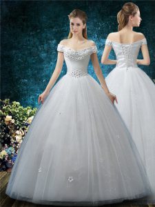 Sexy White Off The Shoulder Lace Up Beading and Appliques Wedding Gowns Cap Sleeves