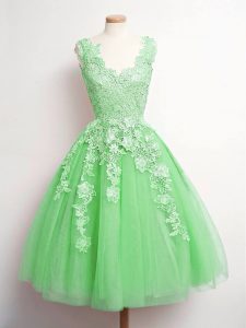 Wonderful Knee Length Green Bridesmaids Dress V-neck Sleeveless Lace Up