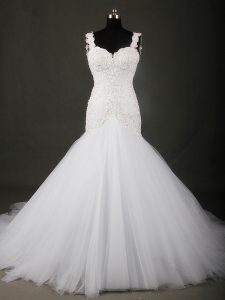Sleeveless Court Train Backless Beading and Lace Wedding Gown